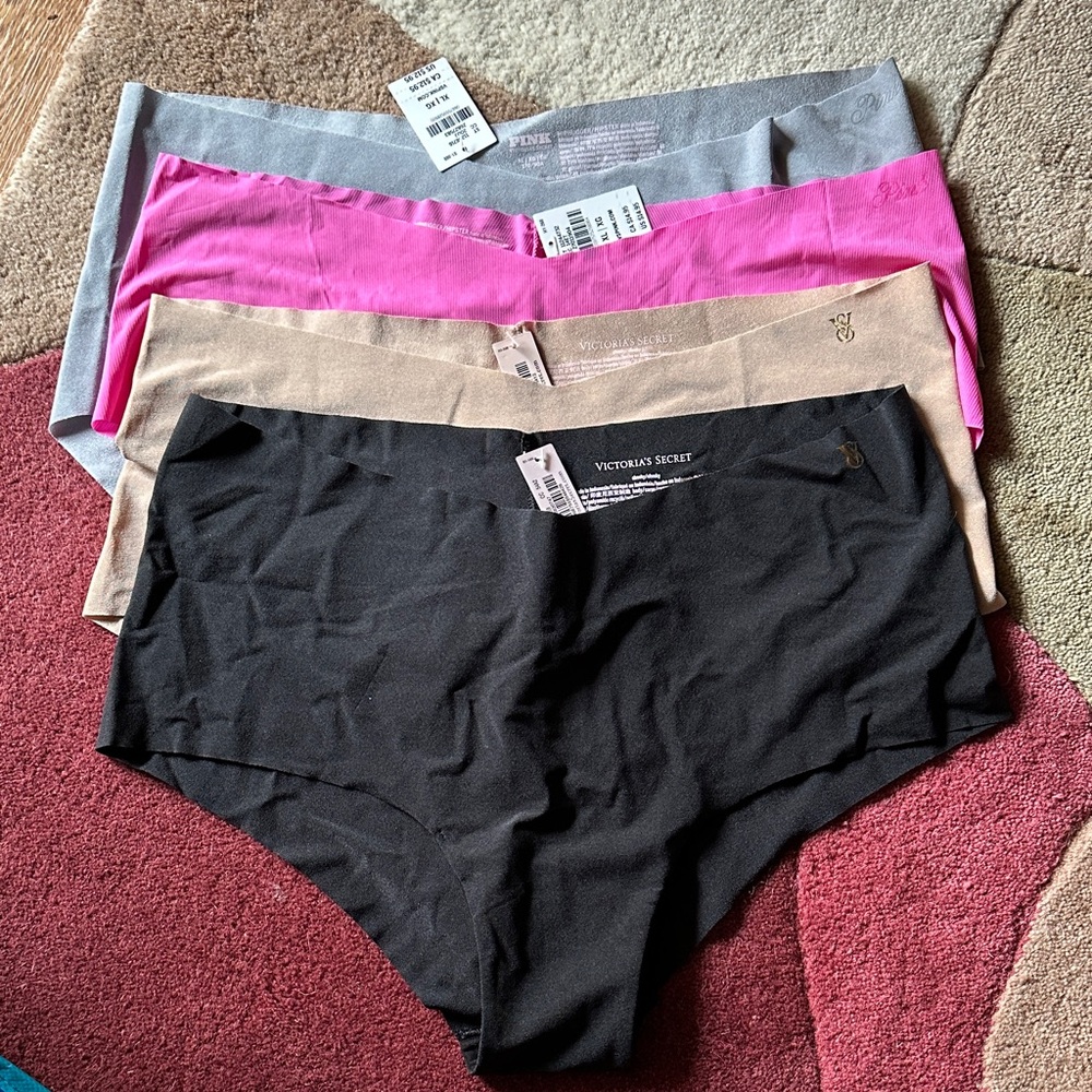 Victoria Secret No Show: 2 Hiphugger & 2 Cheeky bundle new size XL